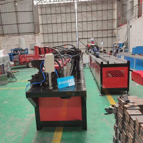 高效精准——现代化五金加工设备全解析 从护栏方管冲弧到小型液压冲床